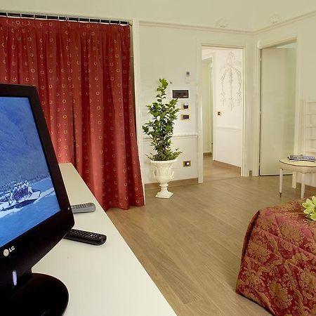 Suites Rome Room photo
