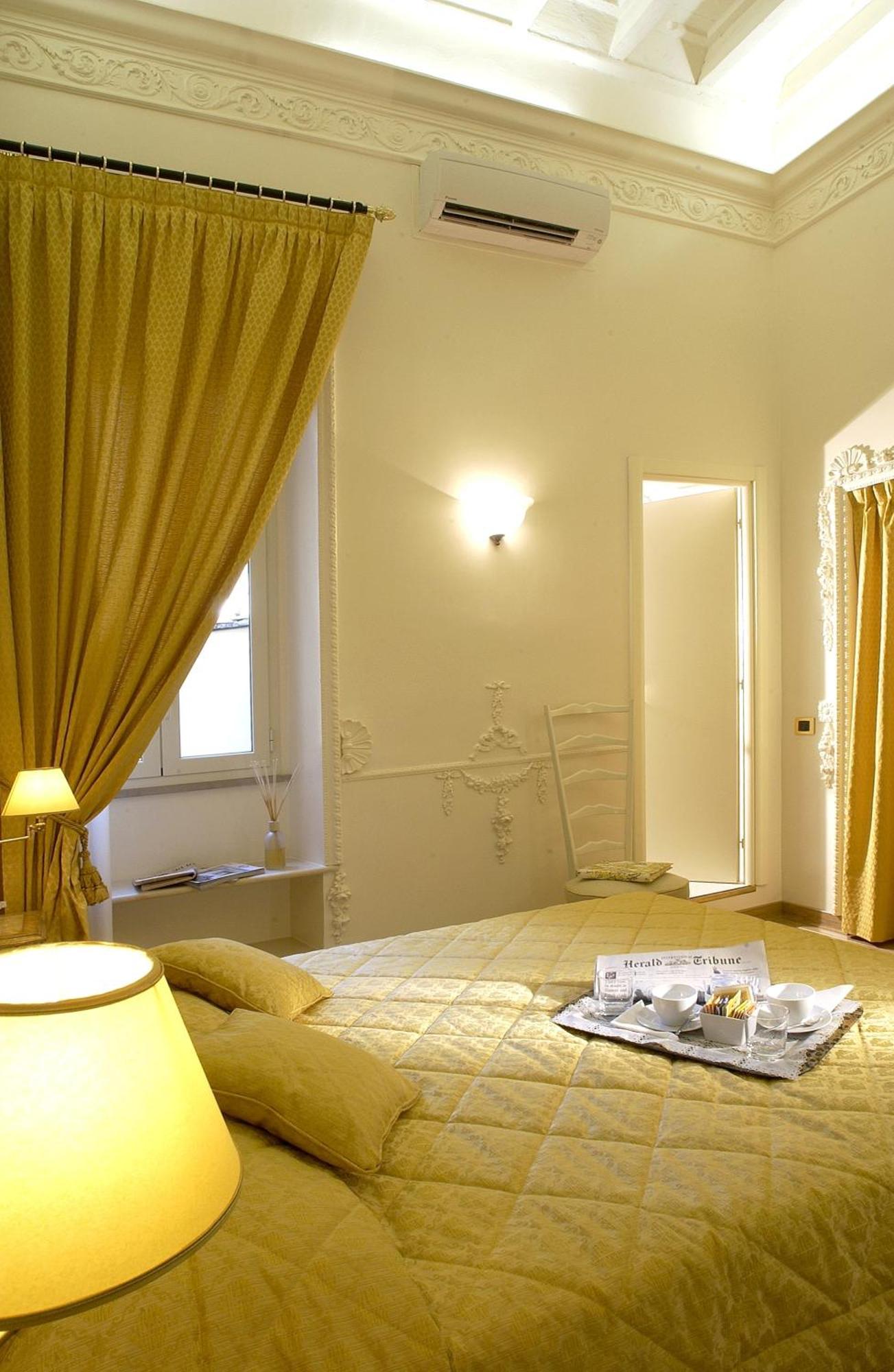 Suites Rome Exterior photo