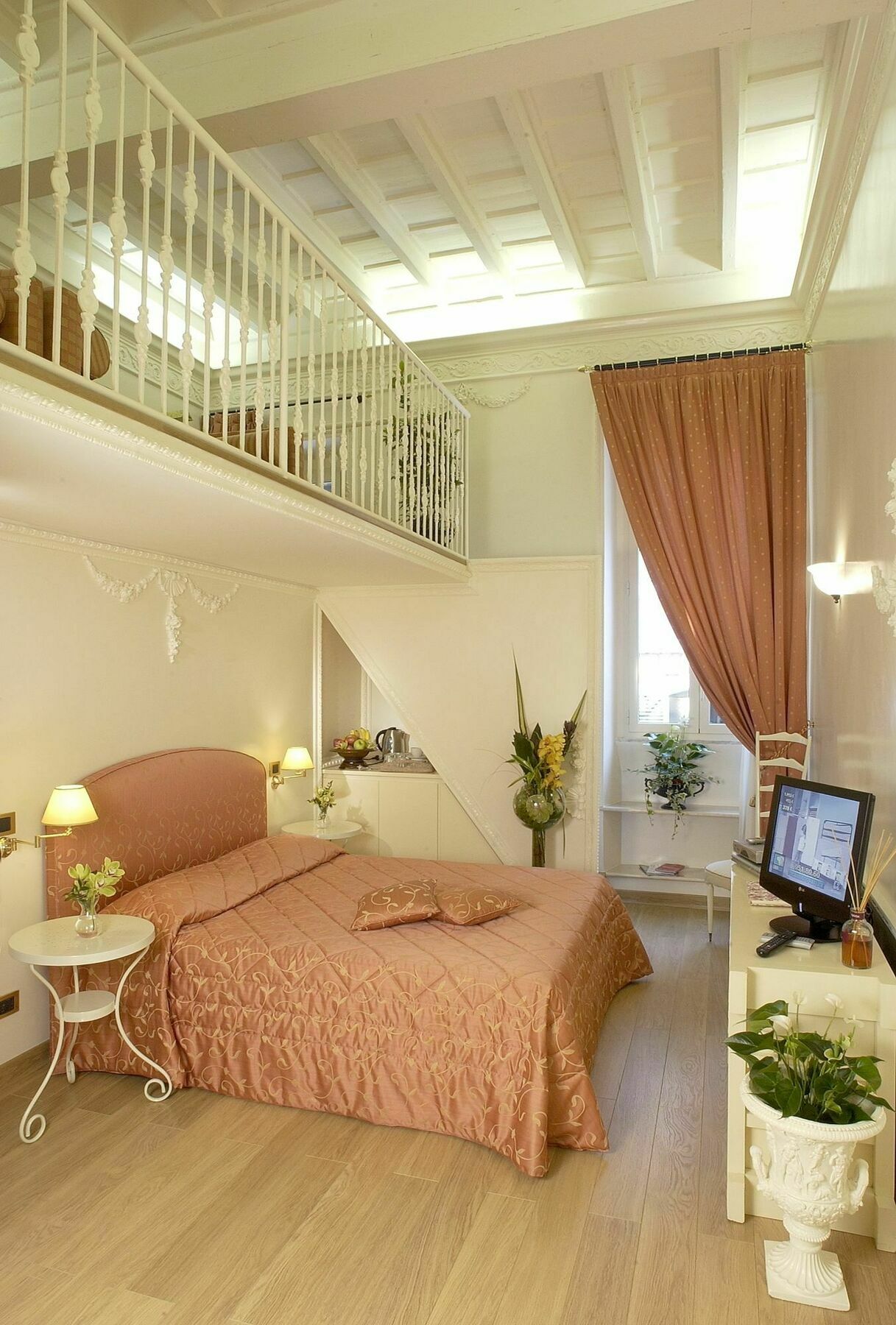 Suites Rome Exterior photo